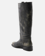 CHARLOTTE CAVALLERIZZA ★ PELLE