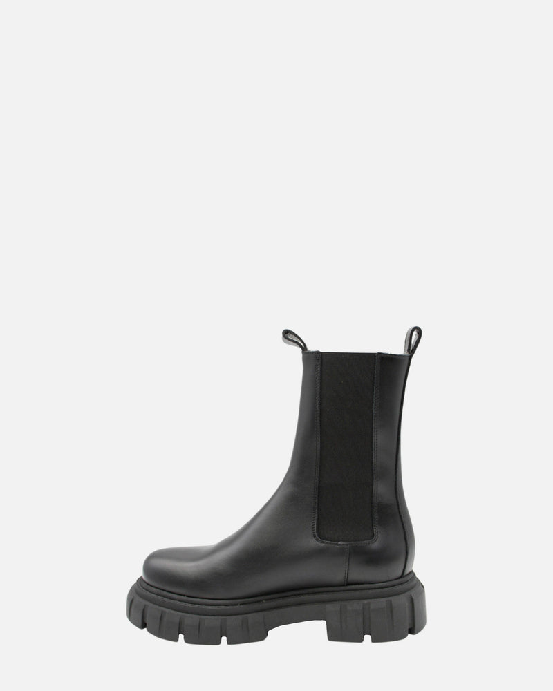 FREE TIME CHELSEA BIKER