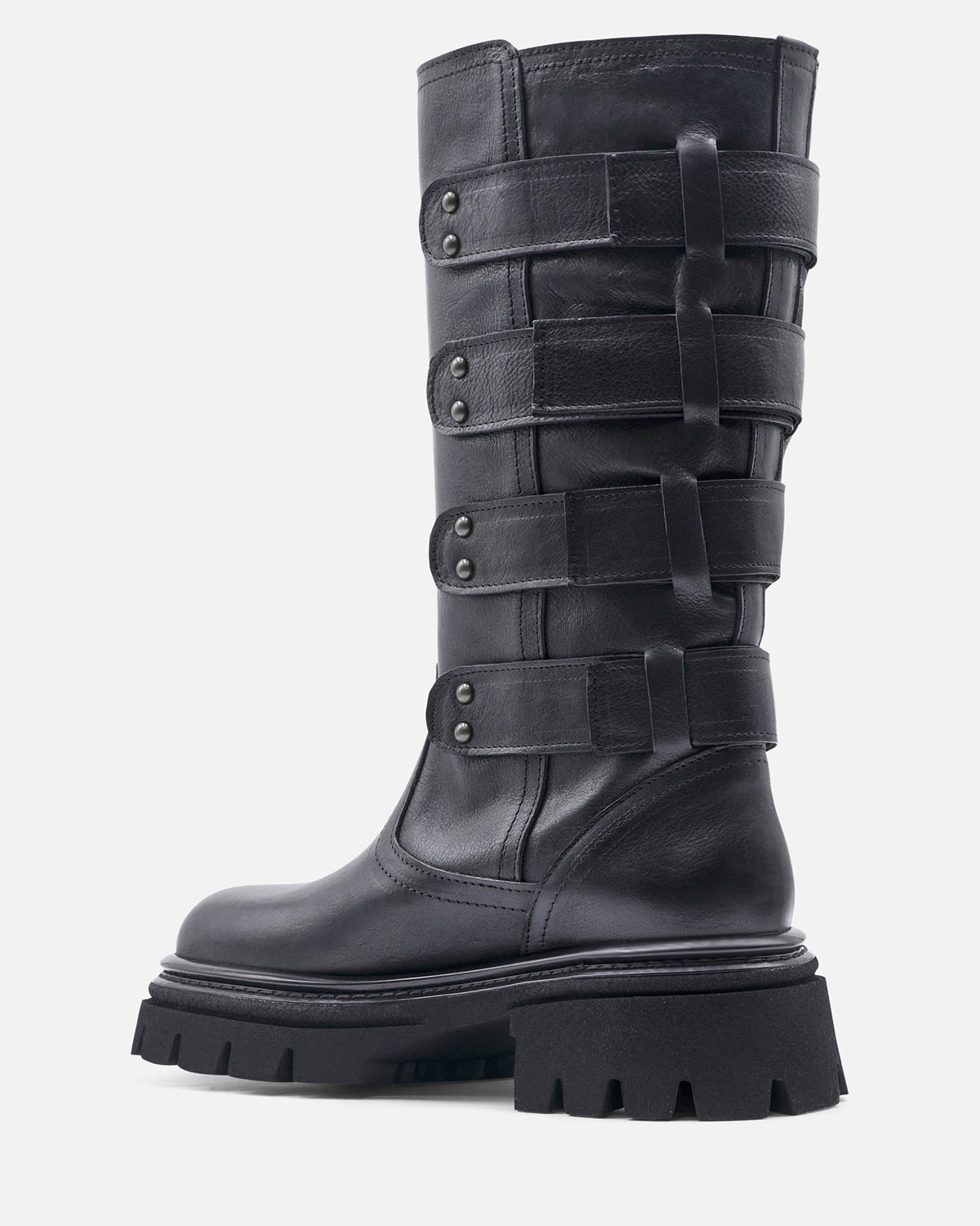 LOOPED BOOTS