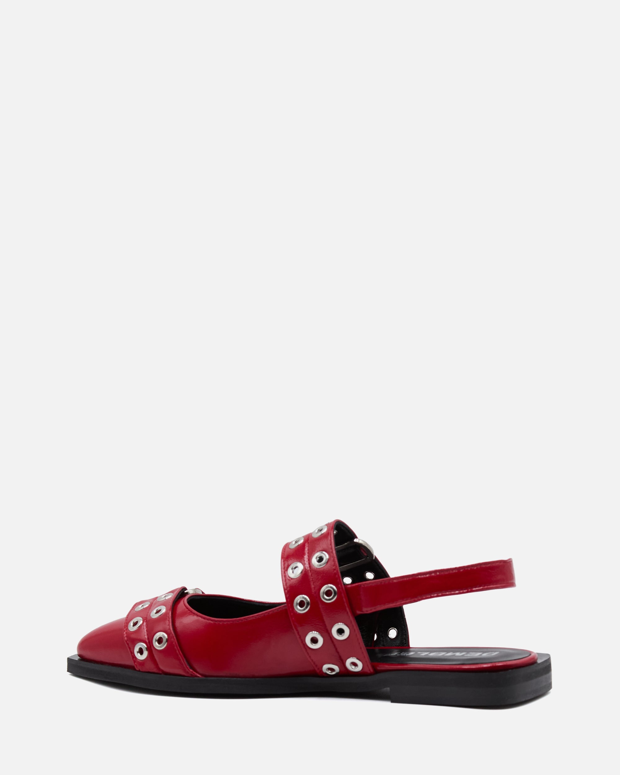 ESTELLE FLAT