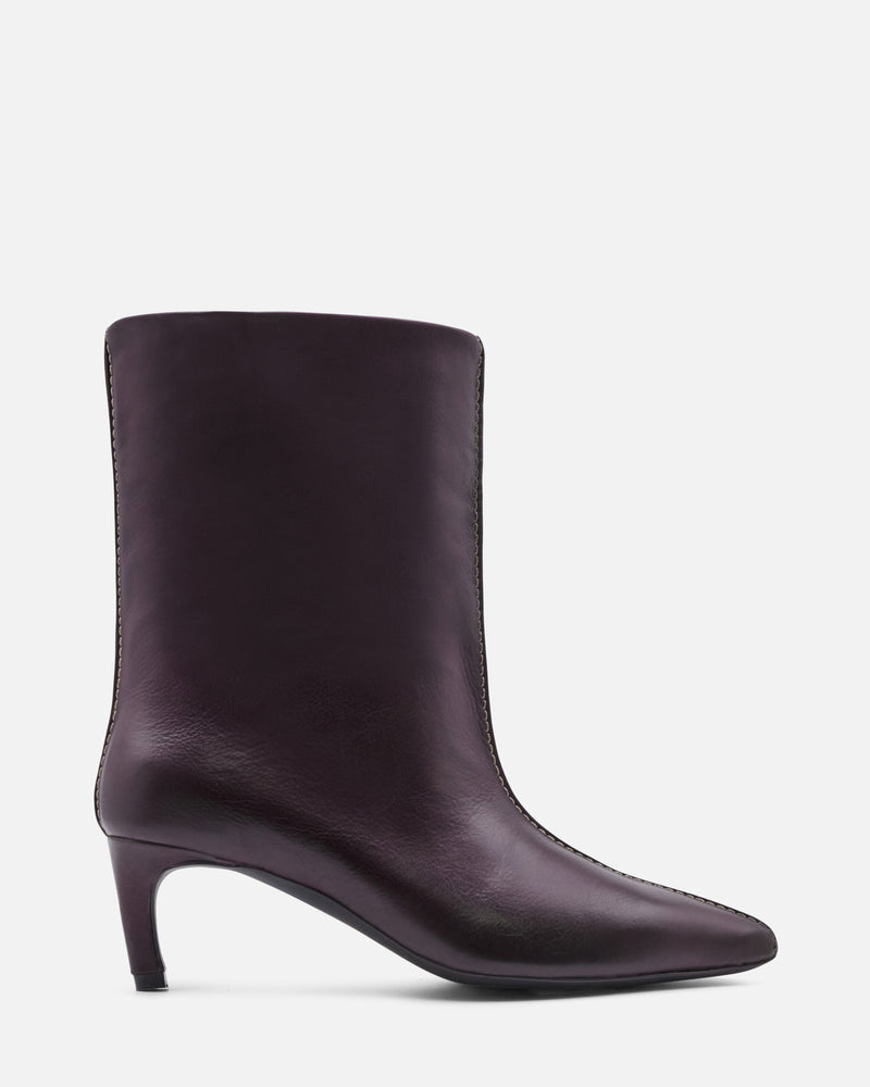 LINE BOOTS