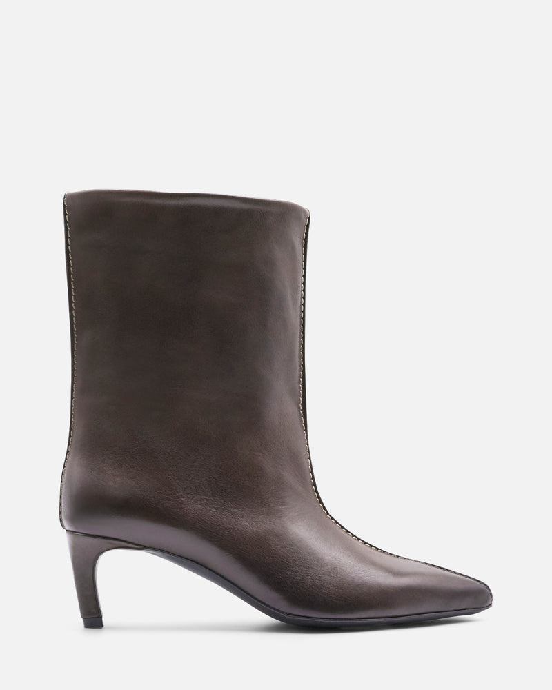 LINE BOOTS