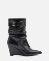 GOLDEN BOOTS