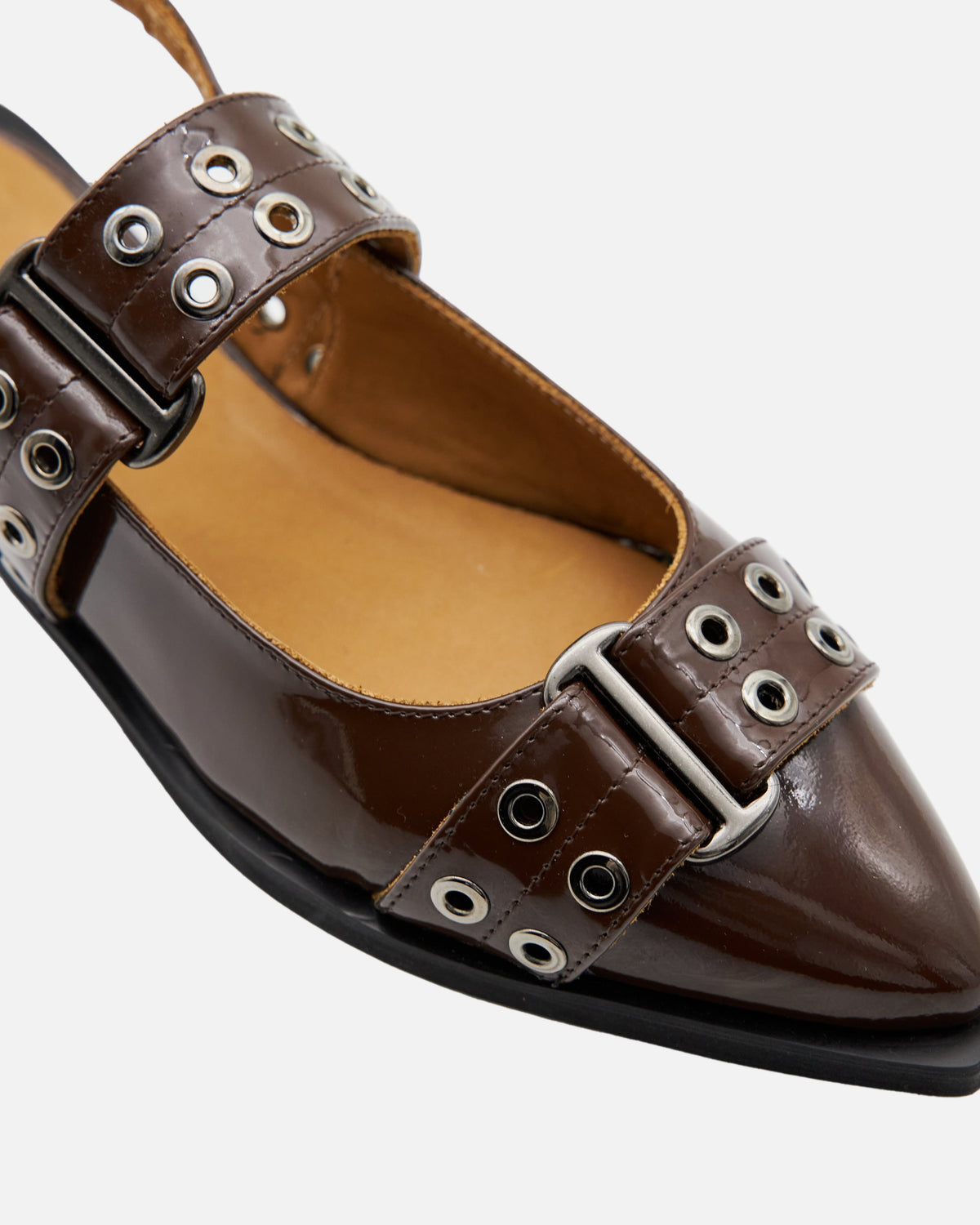 ESTELLE FLAT ★ NAPLAK